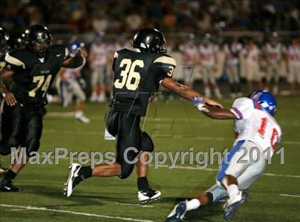 Thumbnail 1 in Memphis University vs. Millington Central photogallery.