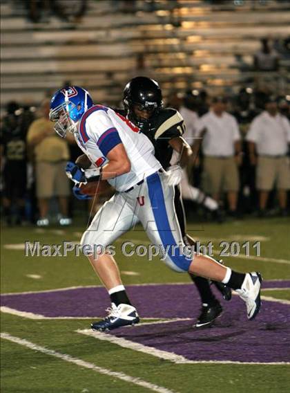 Thumbnail 3 in Memphis University vs. Millington Central photogallery.