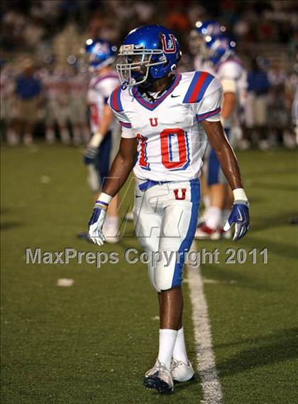 Thumbnail 1 in Memphis University vs. Millington Central photogallery.