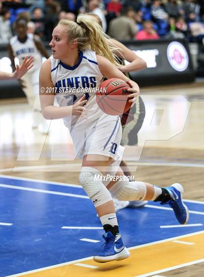 Thumbnail 2 in Viewmont vs Bingham (UHSAA 5A Quarterfinal) photogallery.