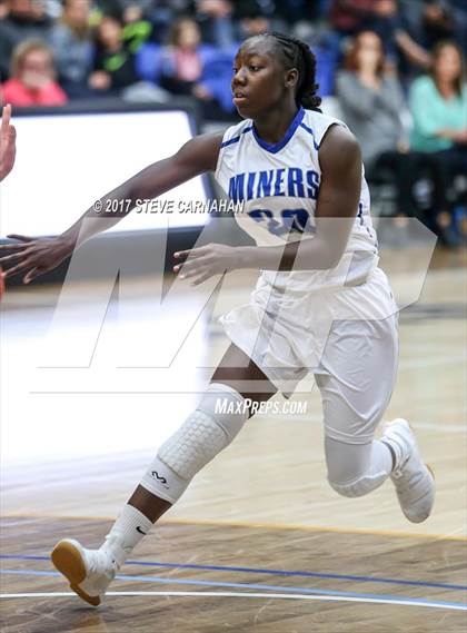 Thumbnail 2 in Viewmont vs Bingham (UHSAA 5A Quarterfinal) photogallery.