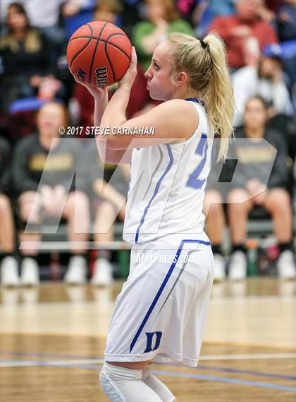 Thumbnail 2 in Viewmont vs Bingham (UHSAA 5A Quarterfinal) photogallery.
