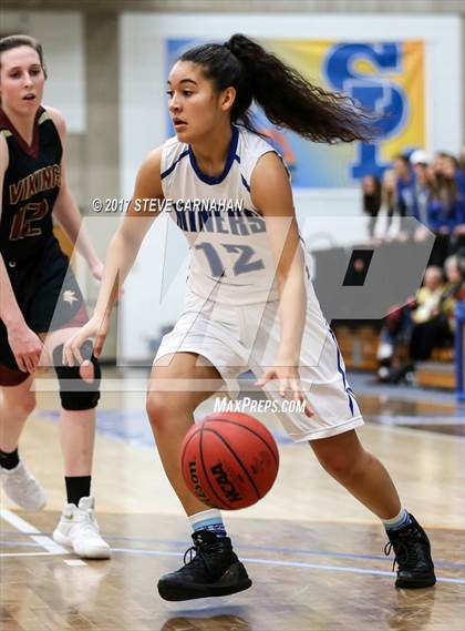 Thumbnail 1 in Viewmont vs Bingham (UHSAA 5A Quarterfinal) photogallery.
