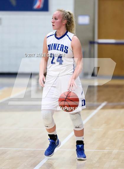 Thumbnail 1 in Viewmont vs Bingham (UHSAA 5A Quarterfinal) photogallery.