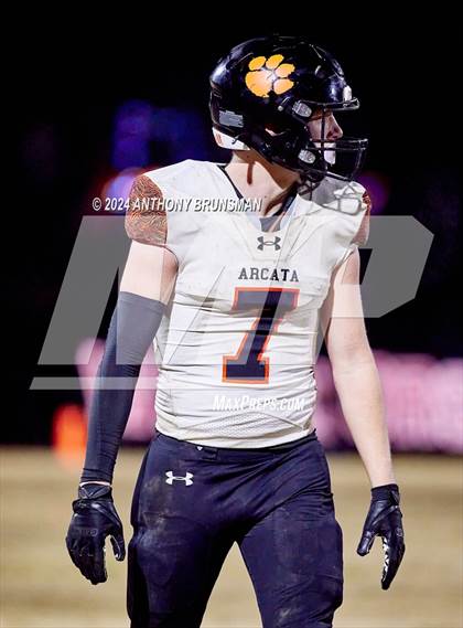 Thumbnail 3 in Arcata @ Winters (CIF 6-AA Northern Regional Final) photogallery.