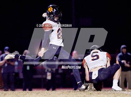 Thumbnail 2 in Arcata @ Winters (CIF 6-AA Northern Regional Final) photogallery.
