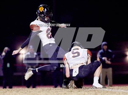 Thumbnail 3 in Arcata @ Winters (CIF 6-AA Northern Regional Final) photogallery.
