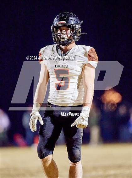 Thumbnail 2 in Arcata @ Winters (CIF 6-AA Northern Regional Final) photogallery.