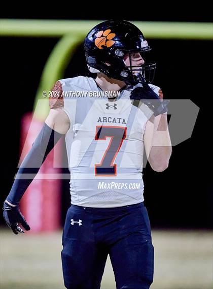 Thumbnail 2 in Arcata @ Winters (CIF 6-AA Northern Regional Final) photogallery.