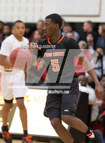 Thumbnail 3 in Webster Groves vs. Fern Creek photogallery.