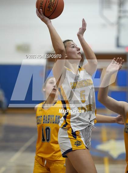 Thumbnail 1 in Shoreham-Wading River vs West Babylon (NYSPHSAA Section XI Class A Semifinal) photogallery.