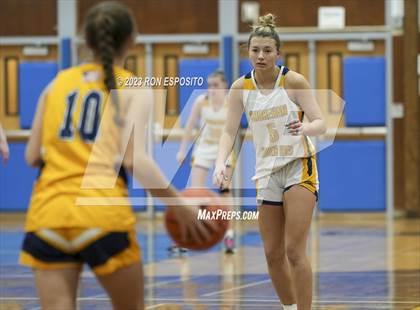 Thumbnail 1 in Shoreham-Wading River vs West Babylon (NYSPHSAA Section XI Class A Semifinal) photogallery.