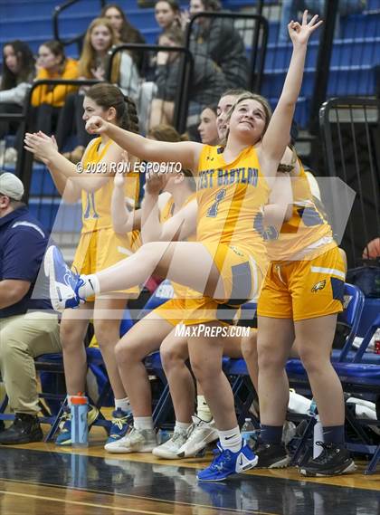 Thumbnail 2 in Shoreham-Wading River vs West Babylon (NYSPHSAA Section XI Class A Semifinal) photogallery.