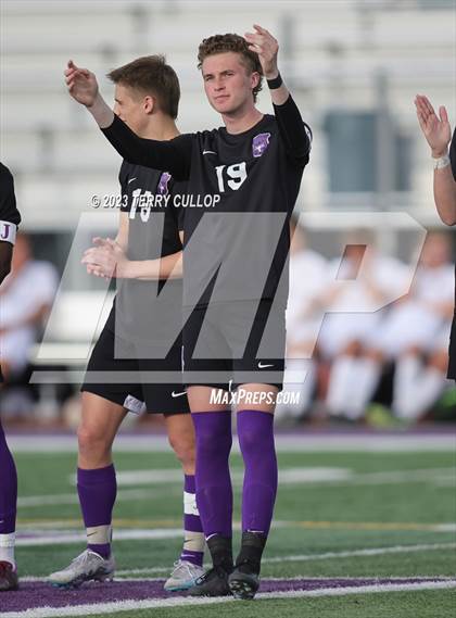 Thumbnail 3 in Lehi vs. Skyline (UHSAA 5A 2nd Round) photogallery.