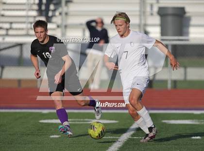 Thumbnail 1 in Lehi vs. Skyline (UHSAA 5A 2nd Round) photogallery.