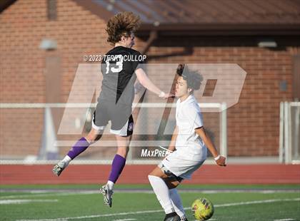 Thumbnail 2 in Lehi vs. Skyline (UHSAA 5A 2nd Round) photogallery.