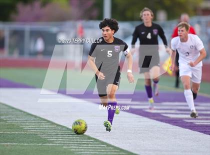 Thumbnail 1 in Lehi vs. Skyline (UHSAA 5A 2nd Round) photogallery.