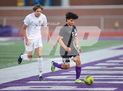 Thumbnail 1 in Lehi vs. Skyline (UHSAA 5A 2nd Round) photogallery.