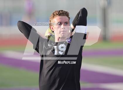Thumbnail 1 in Lehi vs. Skyline (UHSAA 5A 2nd Round) photogallery.