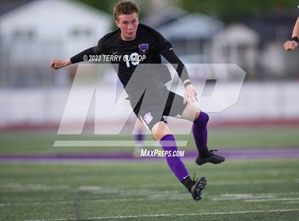 Thumbnail 2 in Lehi vs. Skyline (UHSAA 5A 2nd Round) photogallery.