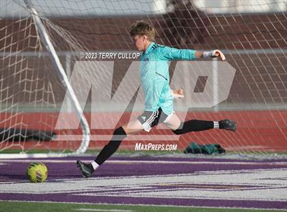 Thumbnail 2 in Lehi vs. Skyline (UHSAA 5A 2nd Round) photogallery.