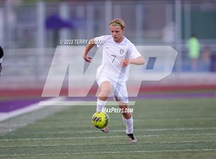 Thumbnail 2 in Lehi vs. Skyline (UHSAA 5A 2nd Round) photogallery.