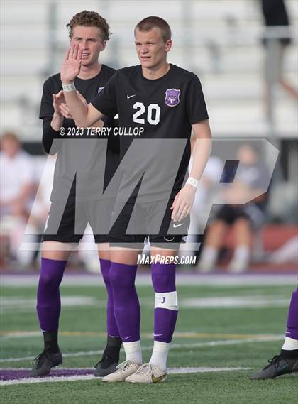 Thumbnail 1 in Lehi vs. Skyline (UHSAA 5A 2nd Round) photogallery.