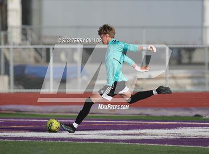 Thumbnail 3 in Lehi vs. Skyline (UHSAA 5A 2nd Round) photogallery.