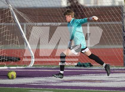 Thumbnail 1 in Lehi vs. Skyline (UHSAA 5A 2nd Round) photogallery.