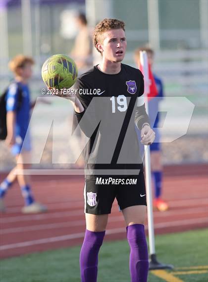 Thumbnail 2 in Lehi vs. Skyline (UHSAA 5A 2nd Round) photogallery.