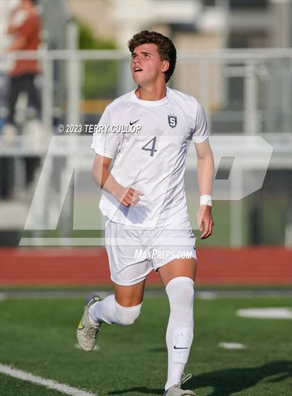 Thumbnail 1 in Lehi vs. Skyline (UHSAA 5A 2nd Round) photogallery.