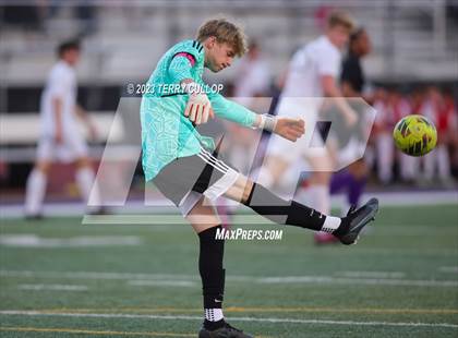 Thumbnail 1 in Lehi vs. Skyline (UHSAA 5A 2nd Round) photogallery.