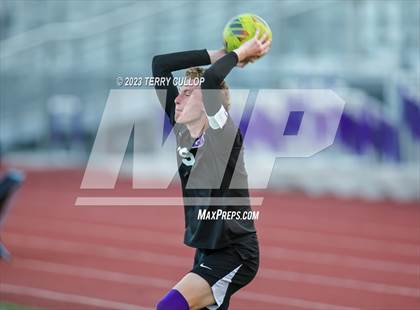 Thumbnail 2 in Lehi vs. Skyline (UHSAA 5A 2nd Round) photogallery.