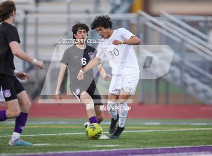 Thumbnail 3 in Lehi vs. Skyline (UHSAA 5A 2nd Round) photogallery.