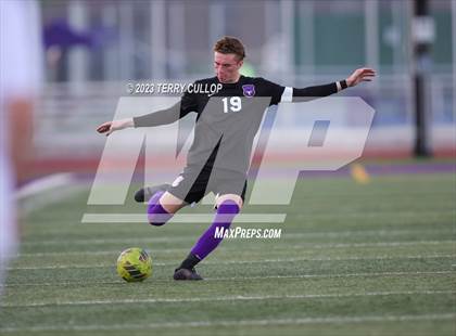 Thumbnail 2 in Lehi vs. Skyline (UHSAA 5A 2nd Round) photogallery.