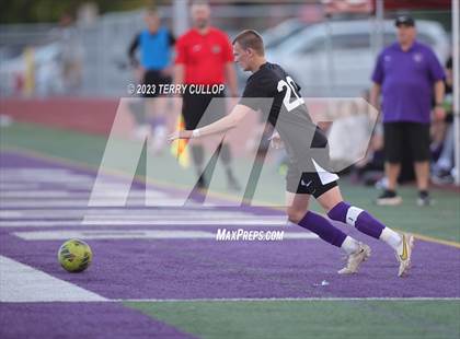 Thumbnail 2 in Lehi vs. Skyline (UHSAA 5A 2nd Round) photogallery.