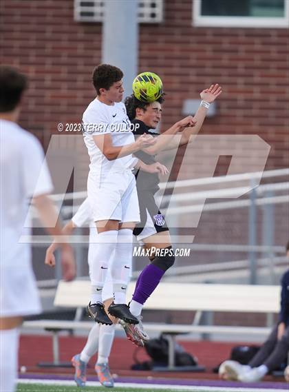 Thumbnail 3 in Lehi vs. Skyline (UHSAA 5A 2nd Round) photogallery.