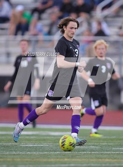 Thumbnail 1 in Lehi vs. Skyline (UHSAA 5A 2nd Round) photogallery.