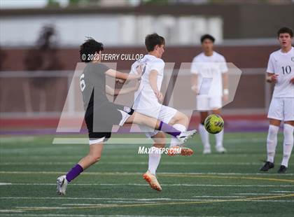 Thumbnail 3 in Lehi vs. Skyline (UHSAA 5A 2nd Round) photogallery.