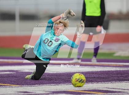 Thumbnail 1 in Lehi vs. Skyline (UHSAA 5A 2nd Round) photogallery.