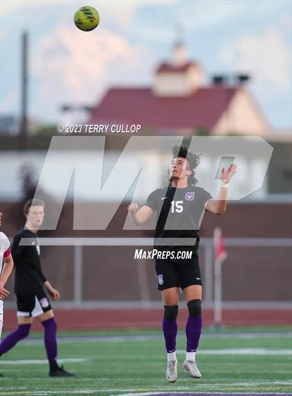 Thumbnail 3 in Lehi vs. Skyline (UHSAA 5A 2nd Round) photogallery.