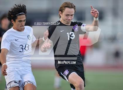 Thumbnail 1 in Lehi vs. Skyline (UHSAA 5A 2nd Round) photogallery.