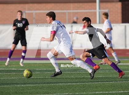 Thumbnail 2 in Lehi vs. Skyline (UHSAA 5A 2nd Round) photogallery.