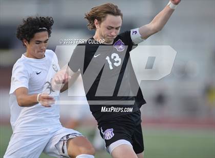 Thumbnail 2 in Lehi vs. Skyline (UHSAA 5A 2nd Round) photogallery.