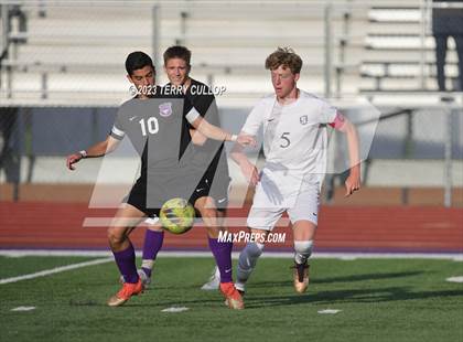 Thumbnail 1 in Lehi vs. Skyline (UHSAA 5A 2nd Round) photogallery.