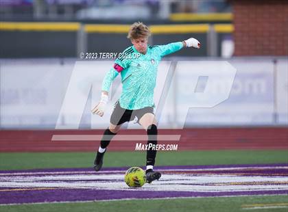 Thumbnail 3 in Lehi vs. Skyline (UHSAA 5A 2nd Round) photogallery.