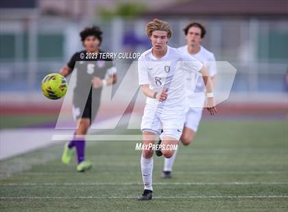 Thumbnail 2 in Lehi vs. Skyline (UHSAA 5A 2nd Round) photogallery.