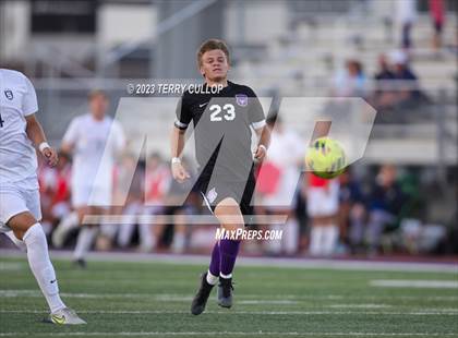 Thumbnail 1 in Lehi vs. Skyline (UHSAA 5A 2nd Round) photogallery.