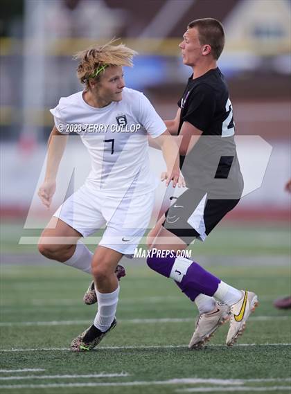 Thumbnail 1 in Lehi vs. Skyline (UHSAA 5A 2nd Round) photogallery.