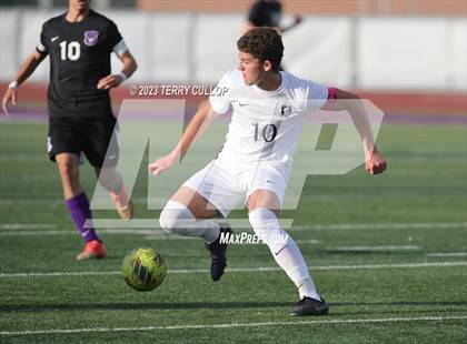 Thumbnail 3 in Lehi vs. Skyline (UHSAA 5A 2nd Round) photogallery.